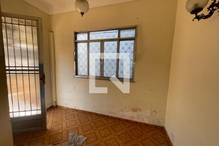 Sala de casa para alugar com 2 quartos, 90m² em Itatiaia, Duque de Caxias