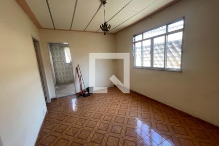 Sala de casa para alugar com 2 quartos, 90m² em Itatiaia, Duque de Caxias