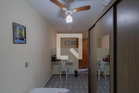 Casa à venda com 90m², 2 quartos e sem vaga Casa à venda com 90m², 2 quartos e sem vagaQuarto 1