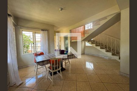 Sala de casa à venda com 2 quartos, 140m² em Scharlau, São Leopoldo