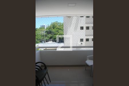 Sala de apartamento para alugar com 3 quartos, 83m² em Costa Azul, Salvador