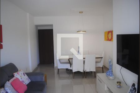 Sala de apartamento para alugar com 3 quartos, 83m² em Costa Azul, Salvador