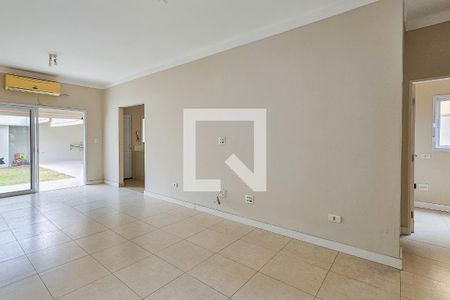 Sala de casa para alugar com 3 quartos, 180m² em Jardim Santa Maria, Jacareí