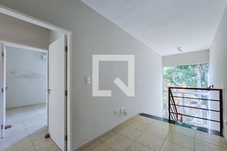 Corredor de casa para alugar com 3 quartos, 180m² em Jardim Santa Maria, Jacareí