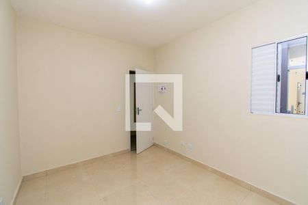 Quarto 2 de apartamento para alugar com 2 quartos, 48m² em Jardim Adriana, Guarulhos