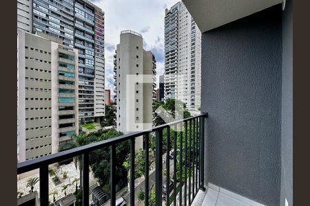 Sacada de apartamento para alugar com 1 quarto, 27m² em Campo Belo, São Paulo