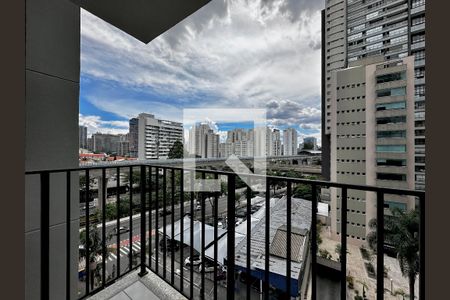 Sacada de apartamento para alugar com 1 quarto, 27m² em Campo Belo, São Paulo