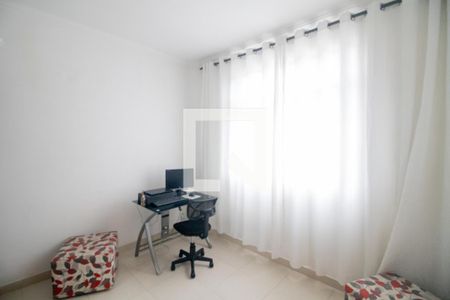 Quarto 1 de apartamento à venda com 3 quartos, 80m² em Tropical, Contagem