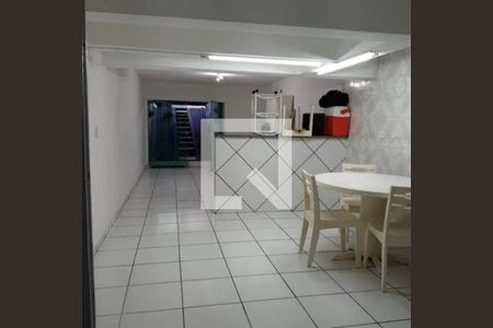 Casa à venda com 2 quartos, 172m² em Vila Mussoline, São Bernardo do Campo