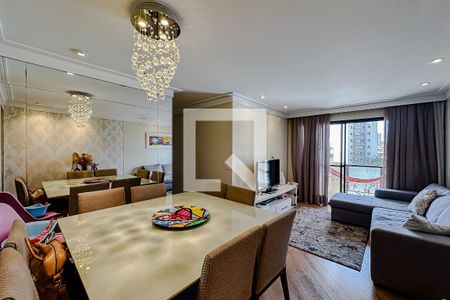 Sala de apartamento à venda com 3 quartos, 75m² em Vila Bertioga, São Paulo