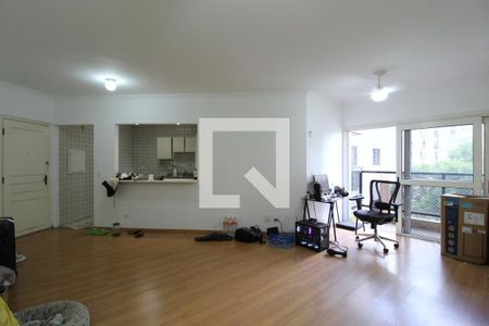 Sala de apartamento à venda com 3 quartos, 74m² em Vila Olímpia, São Paulo