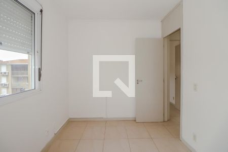 Quarto 1 de apartamento para alugar com 2 quartos, 58m² em Humaitá, Porto Alegre