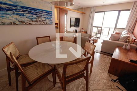 Sala de apartamento para alugar com 1 quarto, 62m² em Barra da Tijuca, Rio de Janeiro