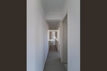 Corredor de apartamento para alugar com 2 quartos, 40m² em Chora Menino, São Paulo