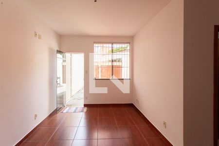 Sala de casa à venda com 2 quartos, 92m² em Parque Turistas, Belo Horizonte