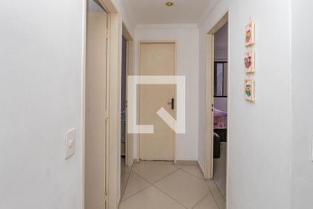 Corredor  de apartamento à venda com 3 quartos, 69m² em Conceição, Diadema