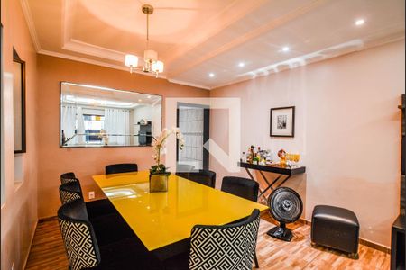 Sala de casa à venda com 2 quartos, 112m² em Utinga, Santo André