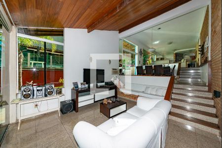 Sala 3 de casa à venda com 4 quartos, 400m² em Santa Lúcia, Belo Horizonte