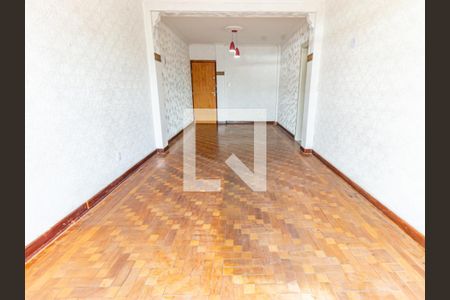 Sala de apartamento para alugar com 3 quartos, 82m² em Vila Claudia, São Paulo