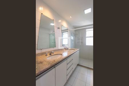 Banheiro Quarto 2 suíte de apartamento para alugar com 3 quartos, 107m² em Barra da Tijuca, Rio de Janeiro