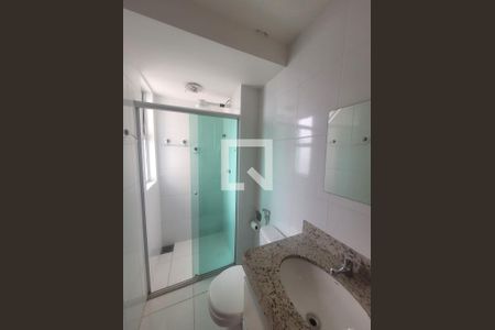 Banheiro de apartamento à venda com 2 quartos, 58m² em Liberdade, Belo Horizonte