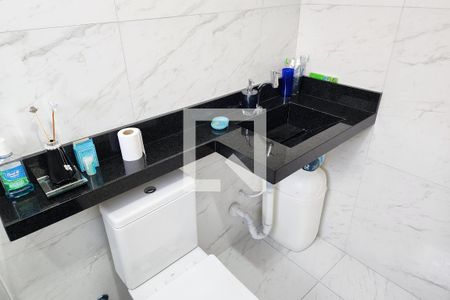 Casa à venda com 110m², 3 quartos e 2 vagas Casa à venda com 110m², 3 quartos e 2 vagasBanheiro