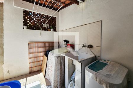 Casa à venda com 110m², 3 quartos e 2 vagas Casa à venda com 110m², 3 quartos e 2 vagasÁrea de Serviço