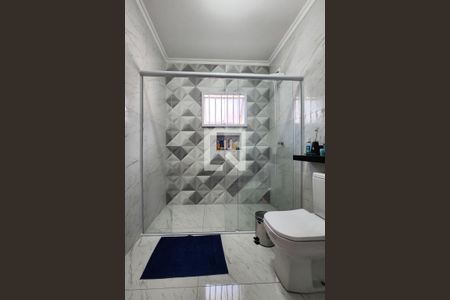 Casa à venda com 110m², 3 quartos e 2 vagas Casa à venda com 110m², 3 quartos e 2 vagasBanheiro