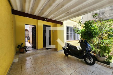 Casa à venda com 110m², 3 quartos e 2 vagas Casa à venda com 110m², 3 quartos e 2 vagasGaragem