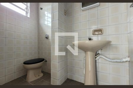 Banheiro de apartamento para alugar com 1 quarto, 50m² em Santa Terezinha, Santo André