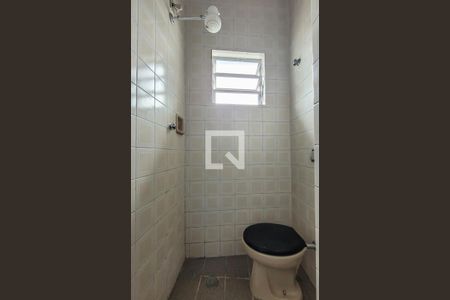 Banheiro de apartamento para alugar com 1 quarto, 50m² em Santa Terezinha, Santo André