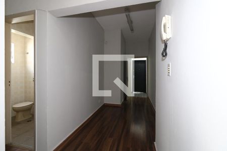 Sala de kitnet/studio para alugar com 1 quarto, 50m² em Santa Terezinha, Santo André