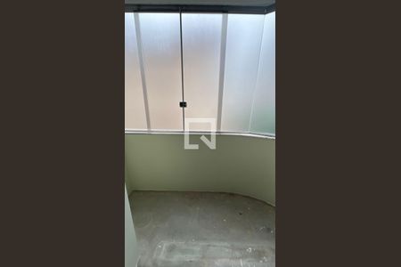 Sala de apartamento à venda com 3 quartos, 80m² em Castelo, Belo Horizonte