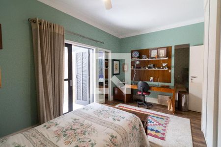 Casa à venda com 300m², 3 quartos e 3 vagas Casa à venda com 300m², 3 quartos e 3 vagasQuarto 1