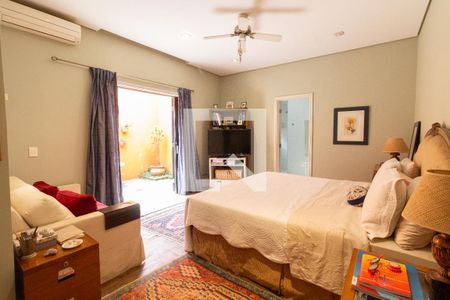 Casa à venda com 300m², 3 quartos e 3 vagas Casa à venda com 300m², 3 quartos e 3 vagasQuarto 3