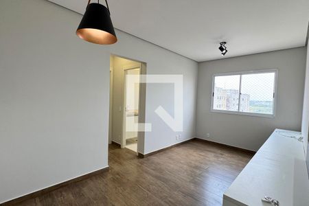 Sala de apartamento para alugar com 2 quartos, 50m² em Vila Sao Joao, Barueri