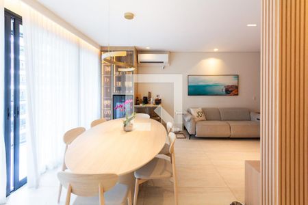 Sala/Cozinha de apartamento à venda com 1 quarto, 104m² em Itaim Bibi, São Paulo