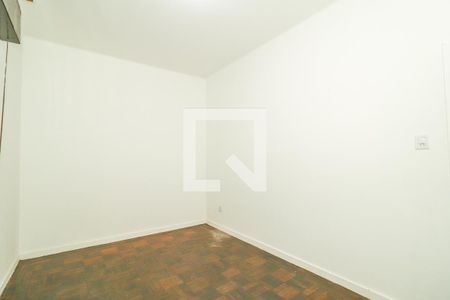 Quarto de apartamento para alugar com 2 quartos, 55m² em Navegantes, Porto Alegre