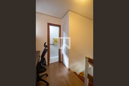 Casa à venda com 84m², 2 quartos e 1 vaga Casa à venda com 84m², 2 quartos e 1 vagaCorredor