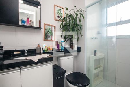 Banheiro de apartamento à venda com 2 quartos, 43m² em Santo Amaro, São Paulo