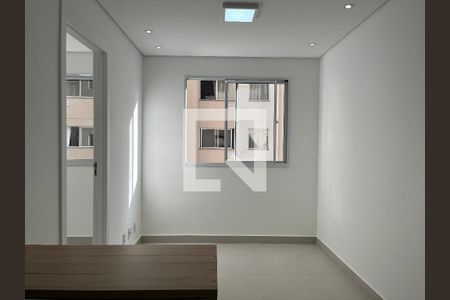 Sala de apartamento para alugar com 2 quartos, 35m² em Várzea da Barra Funda, São Paulo