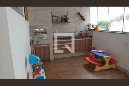 Apartamento à venda com 3 quartos, 60m² em Fernão Dias, Belo Horizonte