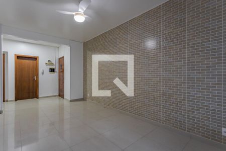 Sala de apartamento para alugar com 3 quartos, 110m² em Floresta, Porto Alegre