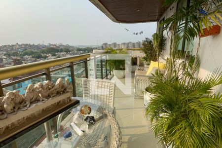 Apartamento para alugar com 150m², 3 quartos e 3 vagas Apartamento para alugar com 150m², 3 quartos e 3 vagasVaranda