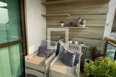 Apartamento para alugar com 150m², 3 quartos e 3 vagas Apartamento para alugar com 150m², 3 quartos e 3 vagasVaranda