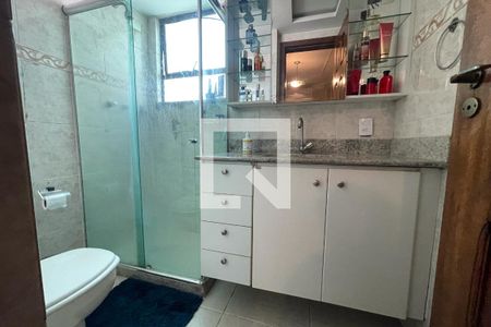 Apartamento para alugar com 150m², 3 quartos e 3 vagas Apartamento para alugar com 150m², 3 quartos e 3 vagasBanheiro