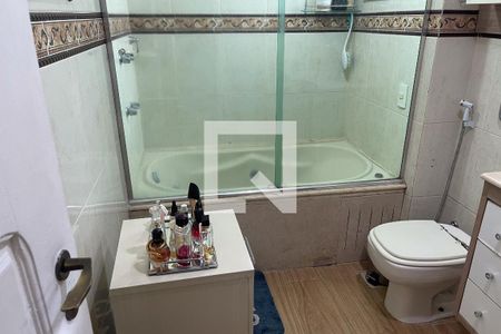 Apartamento para alugar com 150m², 3 quartos e 3 vagas Apartamento para alugar com 150m², 3 quartos e 3 vagasBanheiro 3