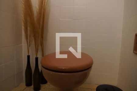 Lavabo de apartamento à venda com 2 quartos, 108m² em Cerqueira César, São Paulo