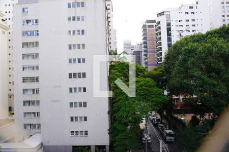 Quarto de apartamento à venda com 2 quartos, 108m² em Cerqueira César, São Paulo