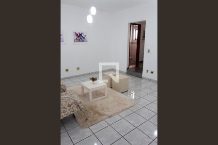 SALA de casa para alugar com 3 quartos, 300m² em Jardim Santa Genebra, Campinas